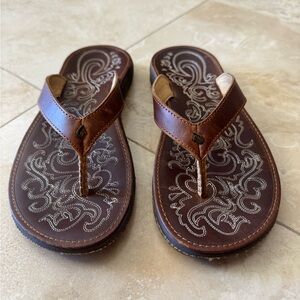 OluKai Leather Sandels